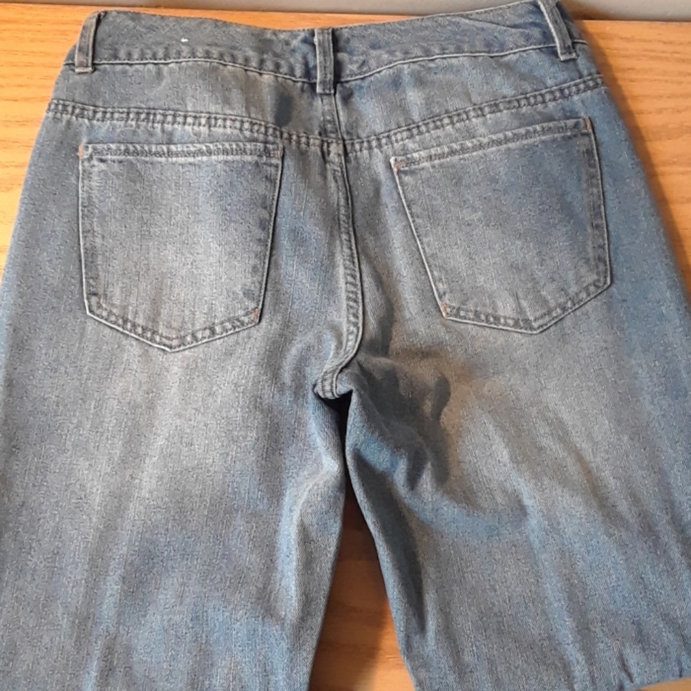 Jeans - Picture 3 of 3